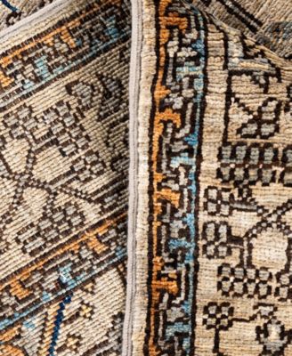 Serapi M0103-323 3'11"x6'2" Area Rug