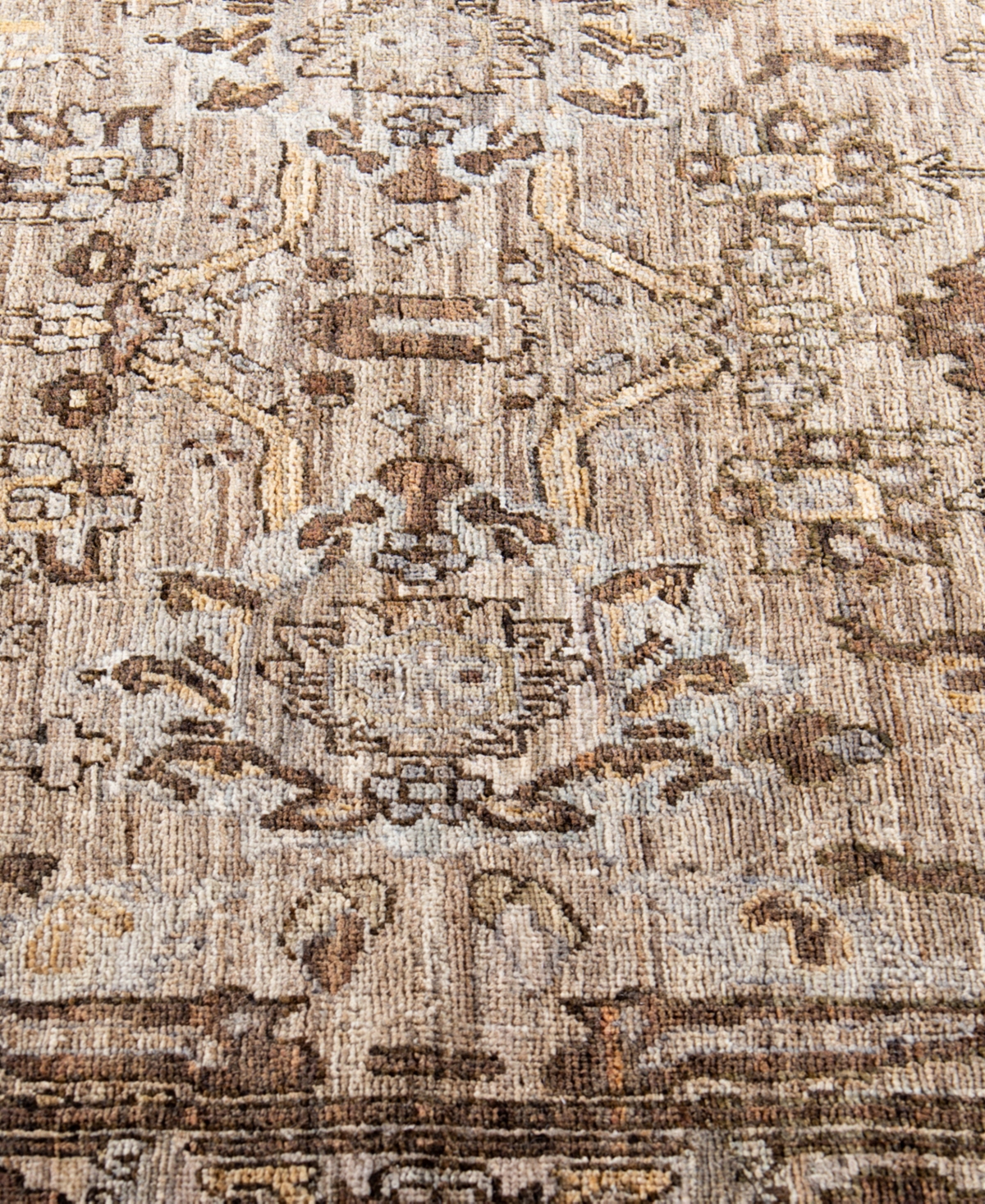 Adorn Hand Woven Rugs Serapi M0103-330 4'x5'11" Area Rug In Brown