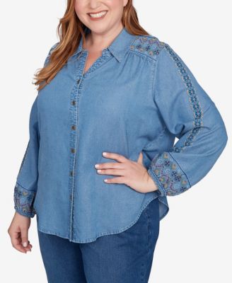 Plus Size Sunset Canyon Needlepoint Embroidered Button Front Top