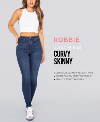 Juniors' Curvy Ultra High-Rise Skinny Jeans