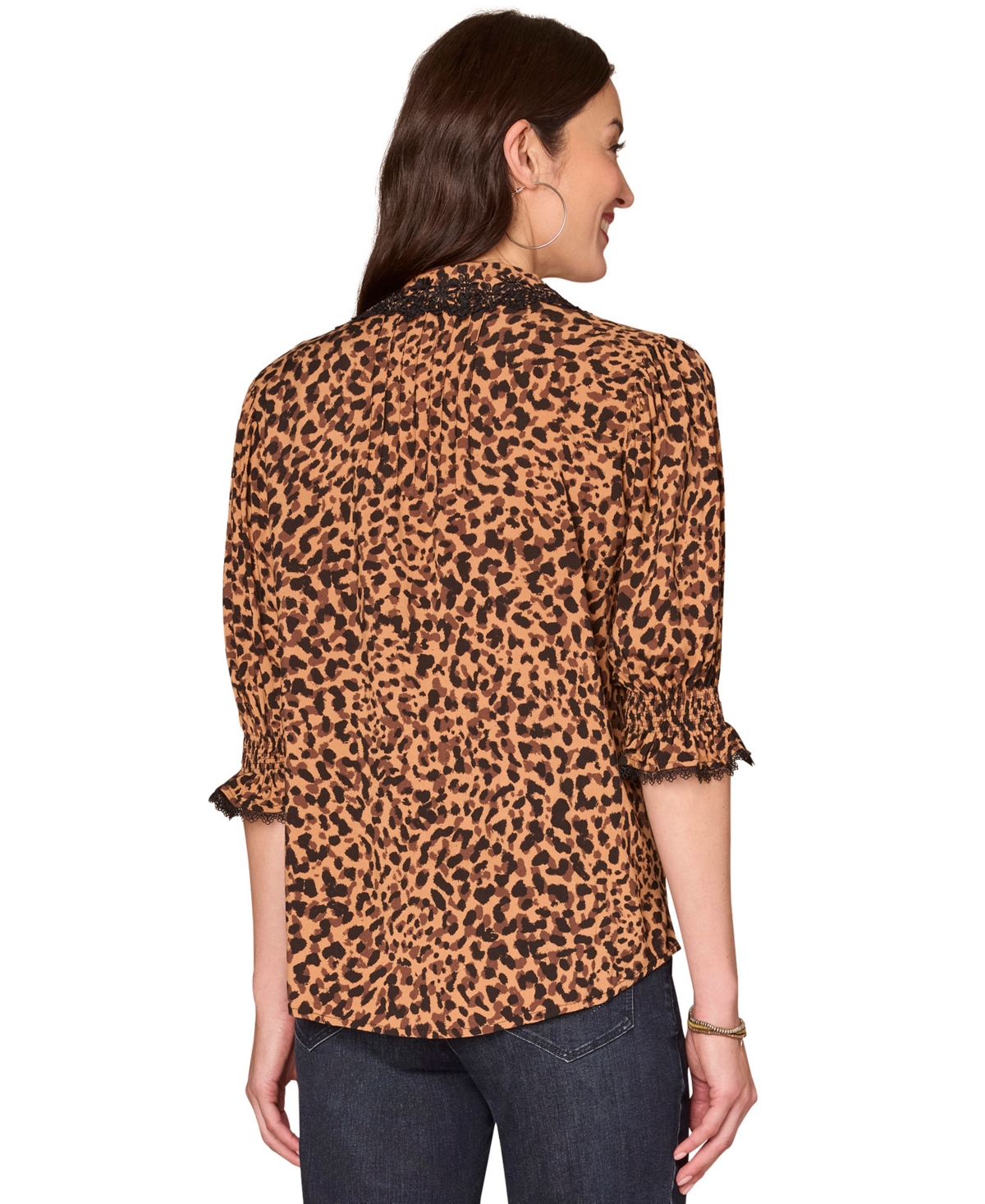 Democracy Petite Below Elbow Lantern Sleeve Top In Animal Print