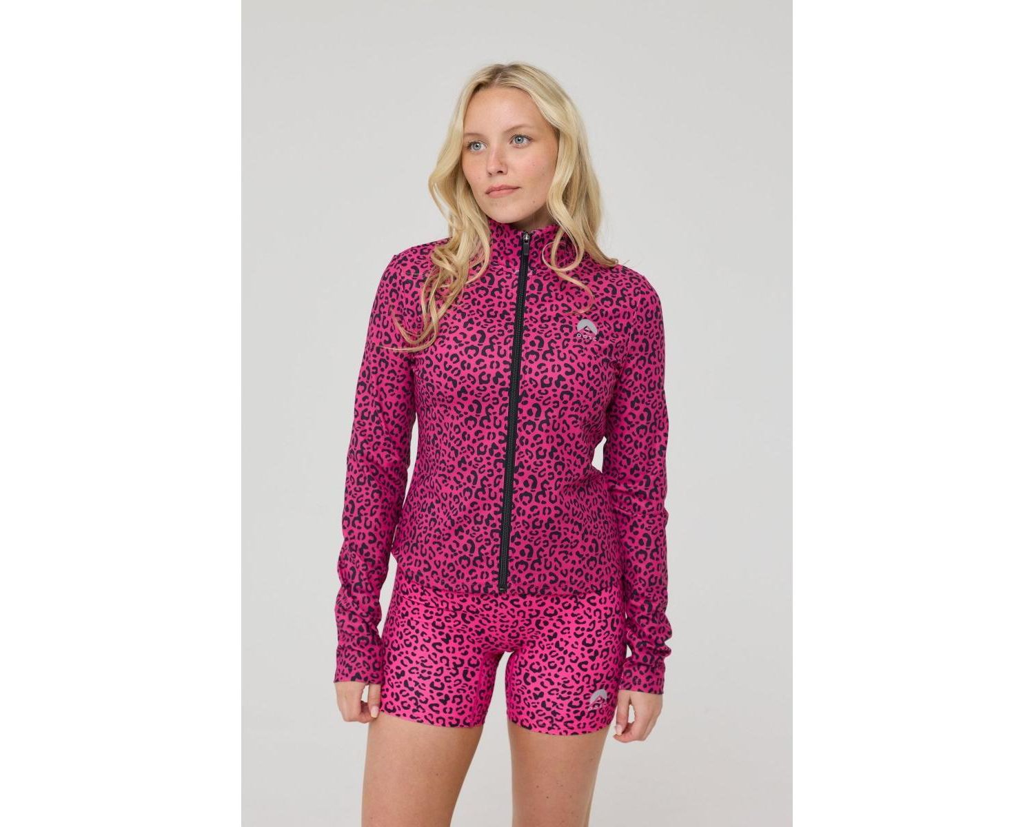 Women's Infinite Cropped Zipped Jacket - Pink Leopard