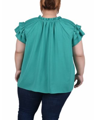 Plus Size Short Sleeve Ruffled Top