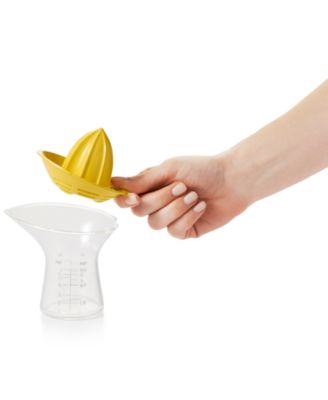 Good Grips Small Citrus Juicer 