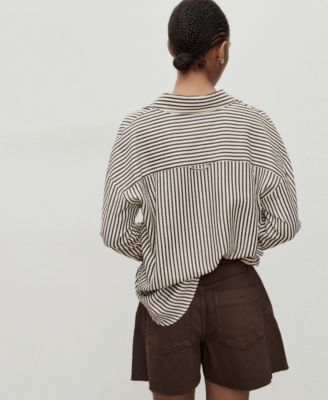 Women's Frayed Hem and Pleats Denim Shorts