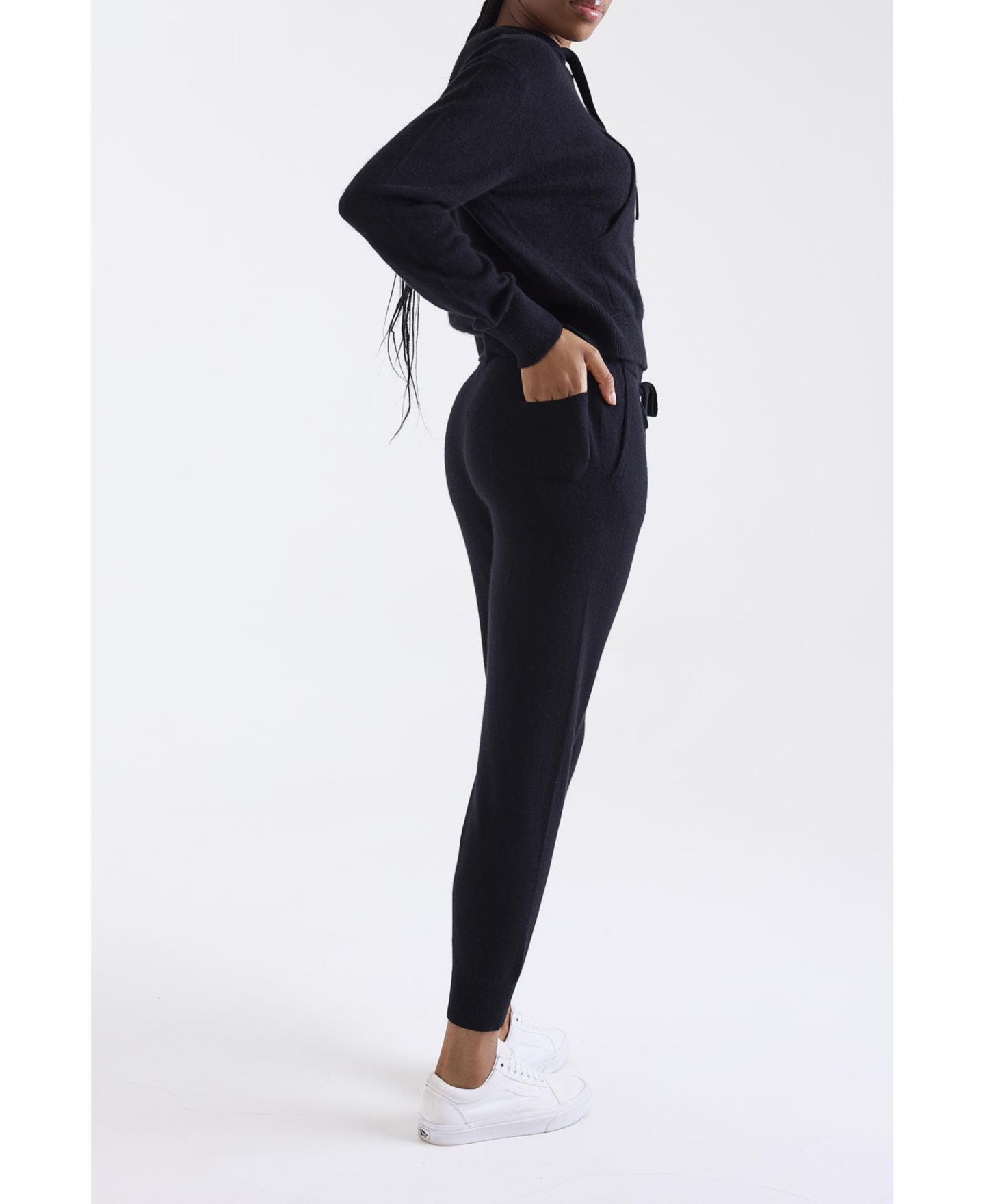 Женские брюки 1982 Milani 100% Cashmere Jogger, цвет: Чёрный — фото 5