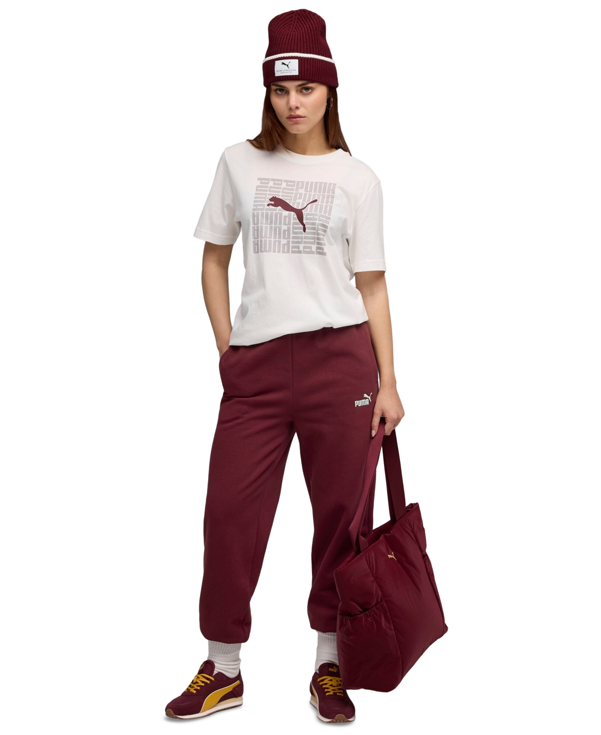 Puma Women's Essential Small No. 1 Logo Comfort Sweatpants In Red
