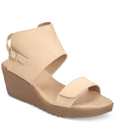 Aerosoles In the Bog Wedge Sandals