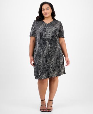 Connected - Plus Size Printed Tiered Short-Sleeve Sheath Dress