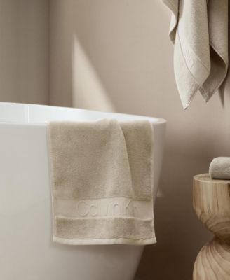 Iconic Cotton Jacquard Hand Towel, 30" x 16"