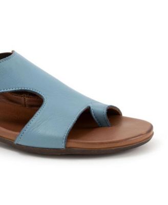 Tessie Sandal