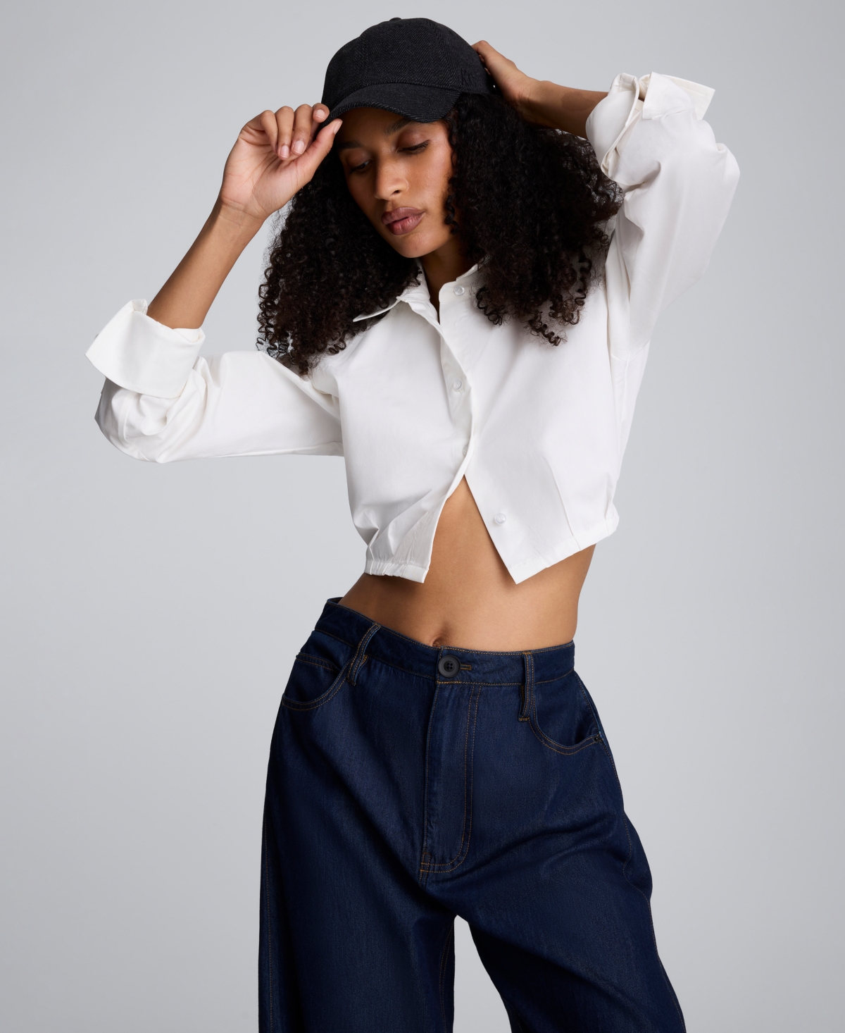 Kenneth Cole Strong Shoulder Cropped Poplin Button Front Shirt In White