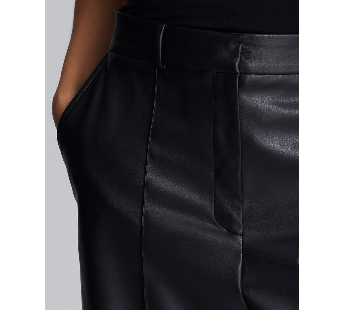 Kenneth Cole Faux Leather High Rise Pintuck Culotte Pant In Black