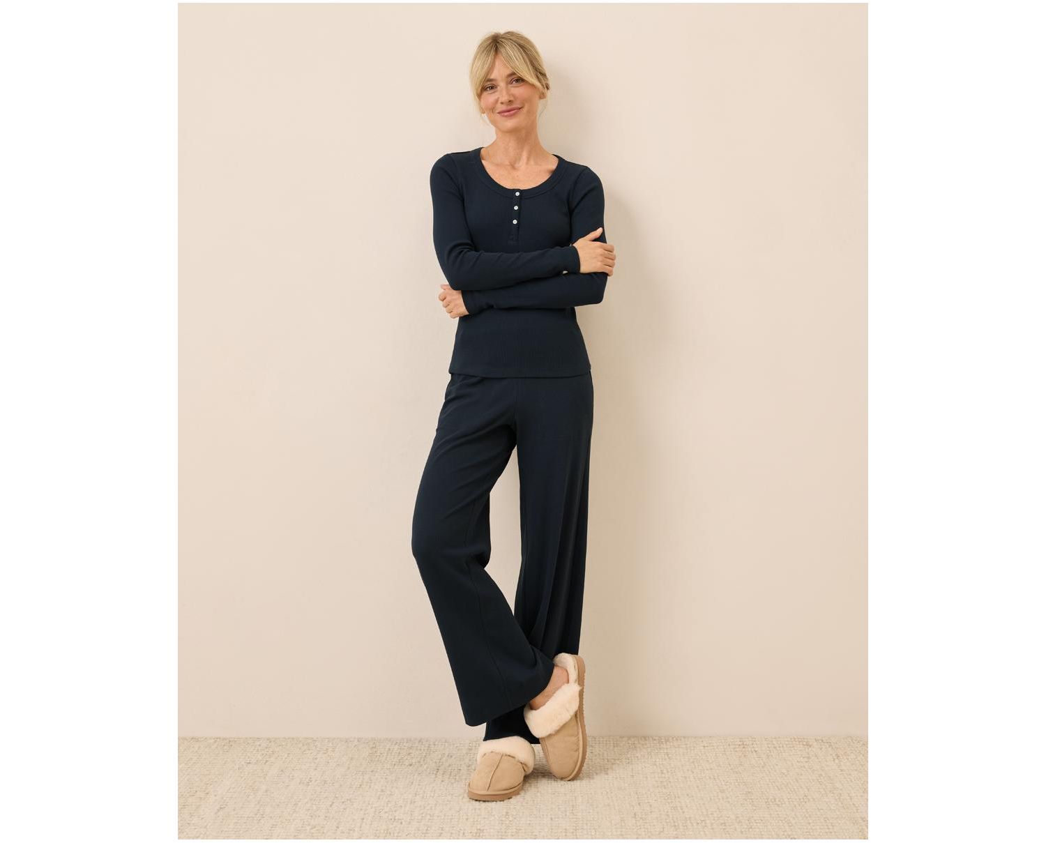 Women's Dream Rib Slim Henley