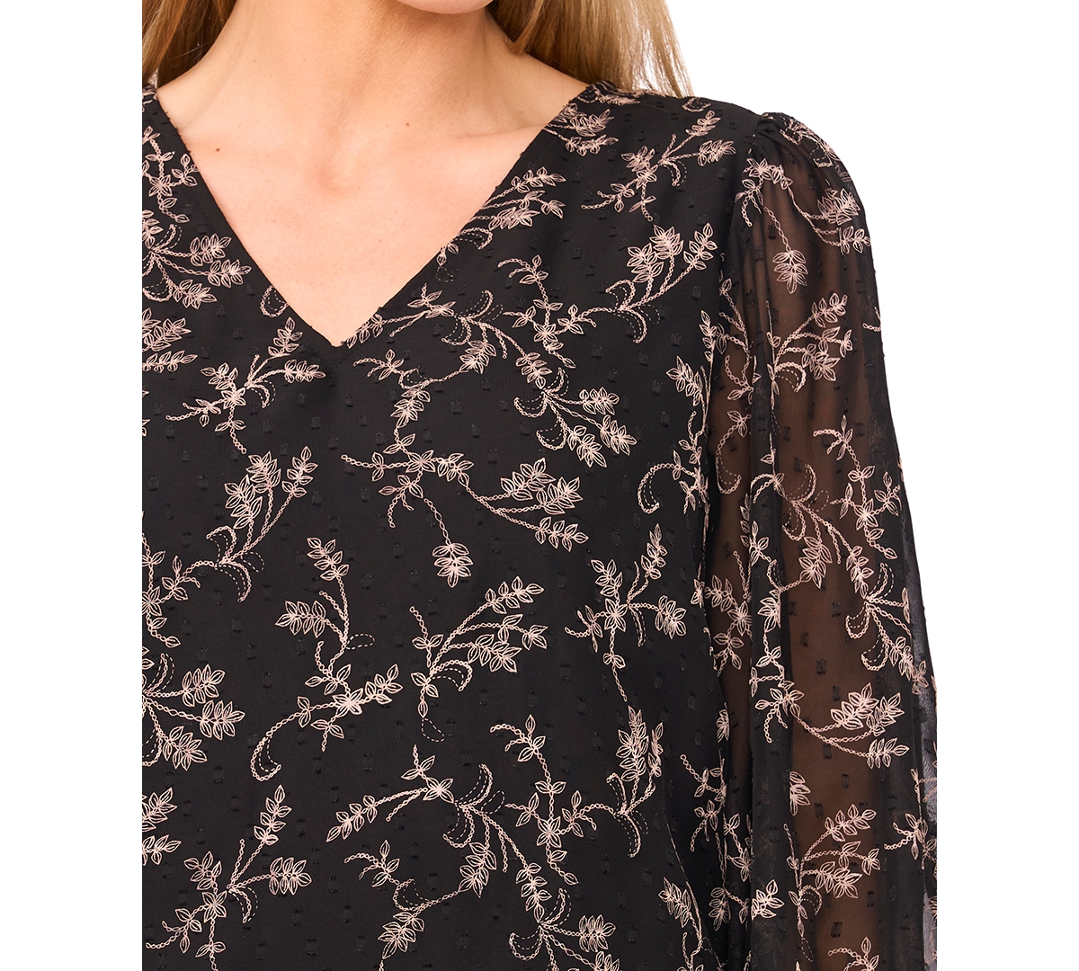 CeCe Women's Long Sleeve V-Neck Blouse