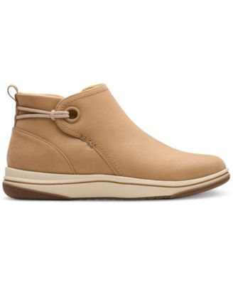 Cloudsteppers Women's Breeze Derby Wedge Booties