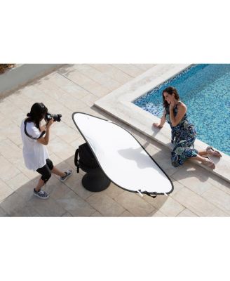 48x72" Collapsible Oval Reflector