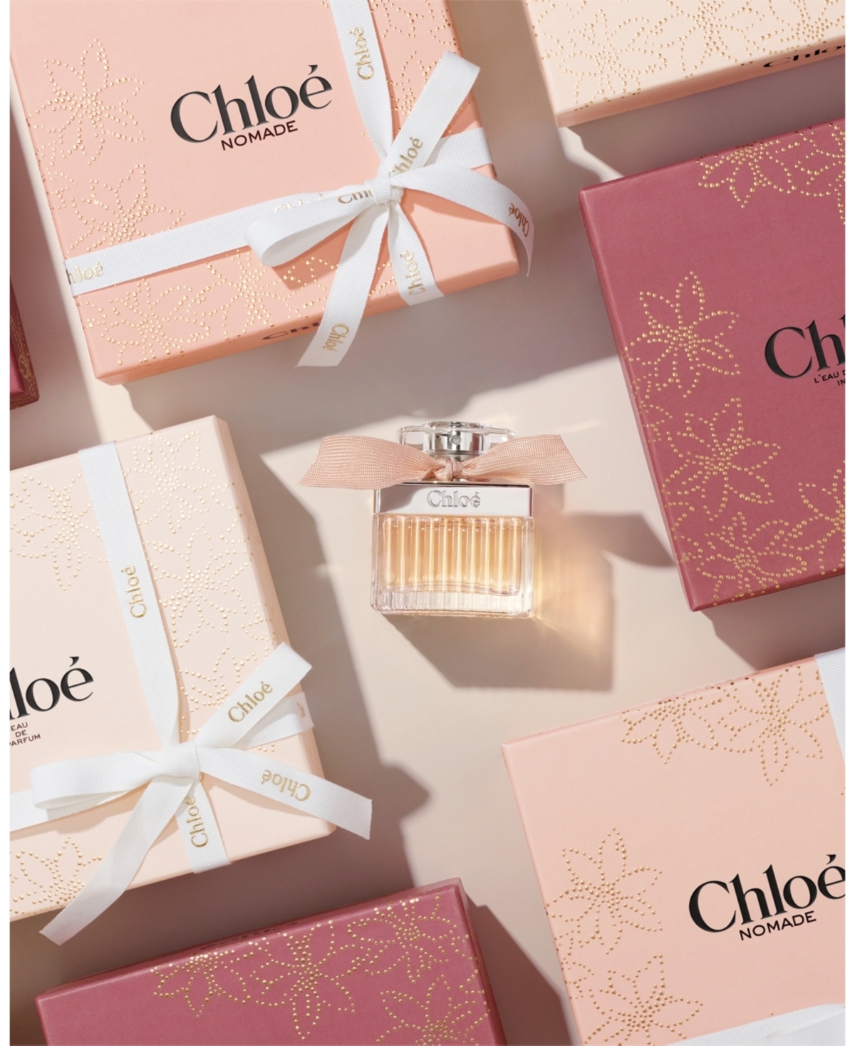 Chloé Christmas 2025 Signature Eau De Parfum 100ml Gift Set In Neutral