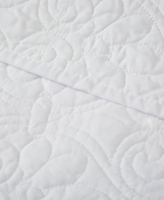 Quebec Quilted Throw, 60" x 70"