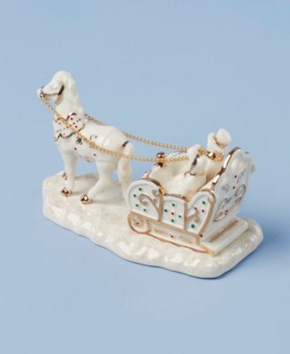 FROM THE VAULT! Mistletoe Park Horse & Sleigh Figurine