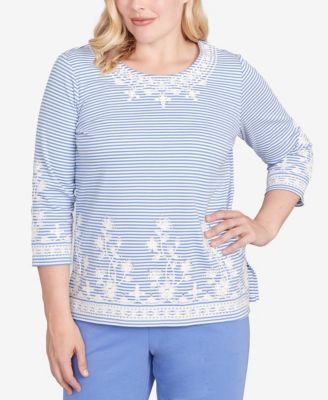 Women's Casual Vibe Embellished Striped Crew Neck Top