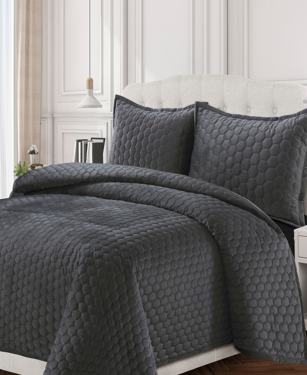 Tribeca Living Lugano Honeycomb Velvet Oversized Solid 2 Piece Quilt Set, Twin In Gray