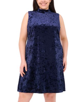Plus Size Sleeveless Mock Neck Dress