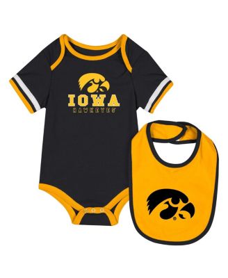 Colosseum - Baby Boys and Girls Black Iowa Hawkeyes Bodysuit with Bib Set