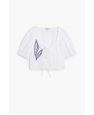 Women's Embroidered puff-sleeve blouse