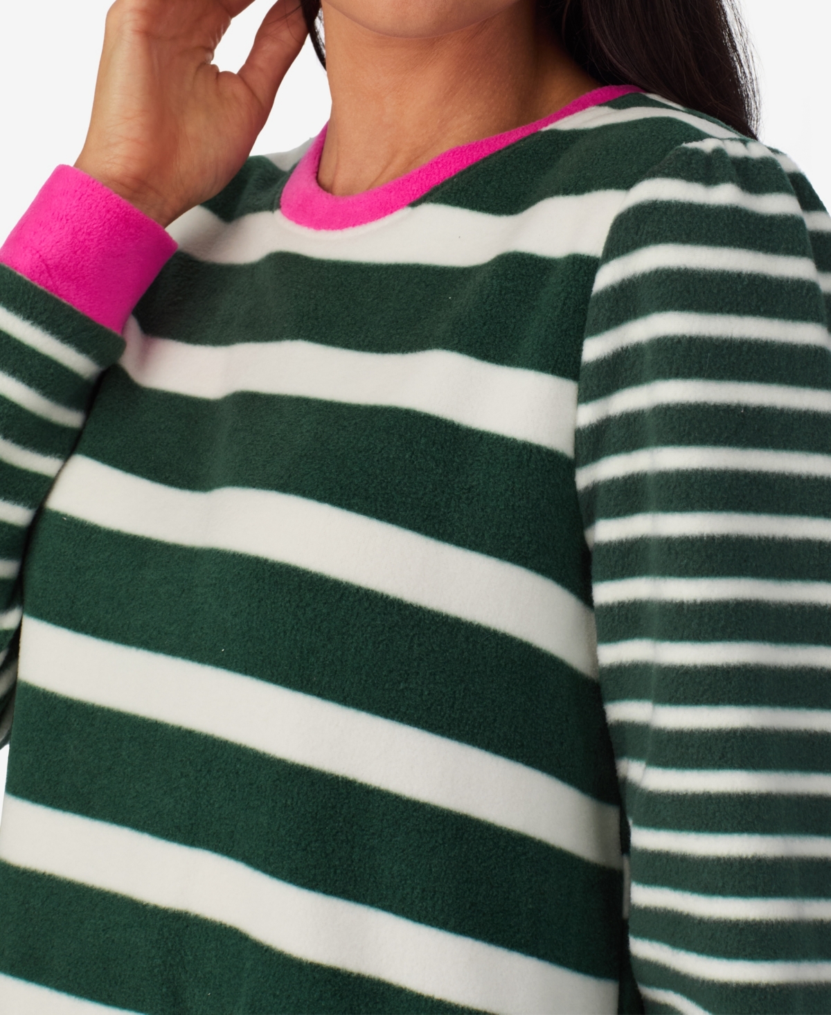 Cuddl Duds Women's 2-piece Stretch Fleece Long Sleeve Jogger Pajama Set In Green