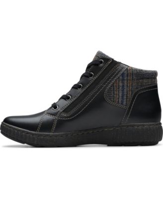 Women's Collection Caroline Spice Side Zip Booties