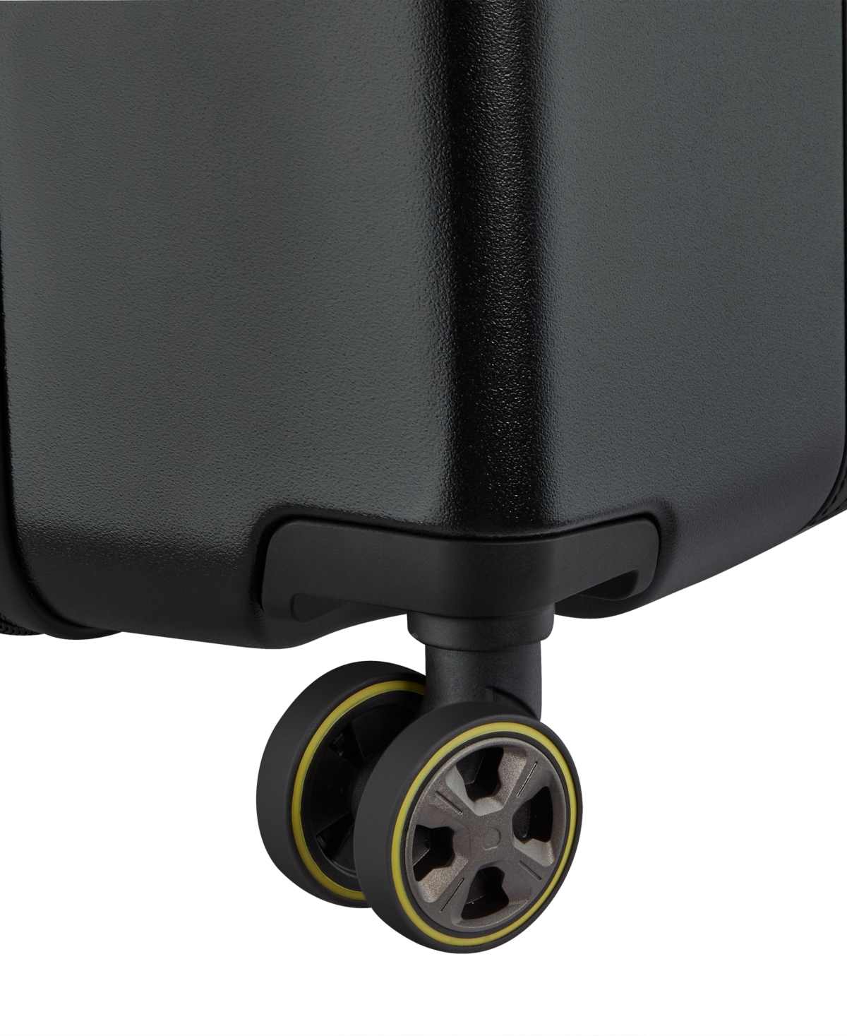 Delsey Paris 28'' Cadence Check- In Spinner In Black