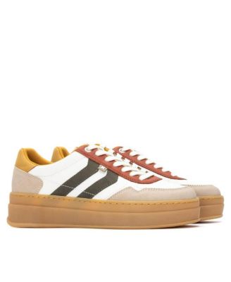 Women's Casual Sneakers By XTI