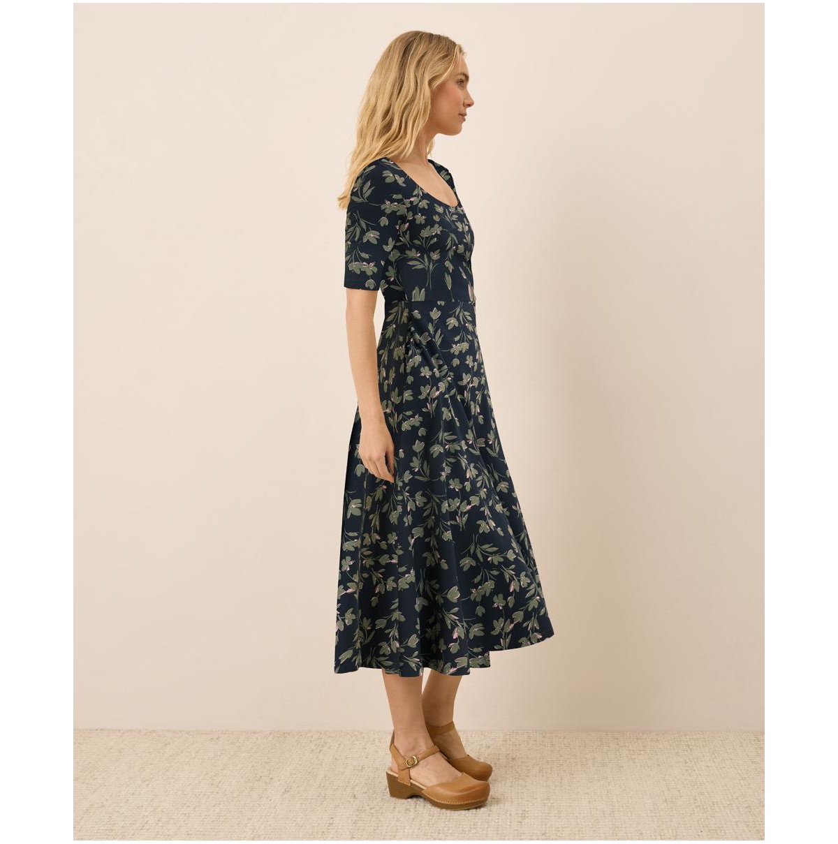 Pact Women's Organic Cotton Fit & Flare Scoop Midi Dress