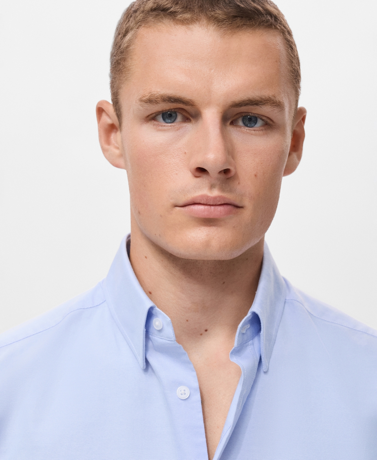 Mango Men's Cotton Oxford Shirt