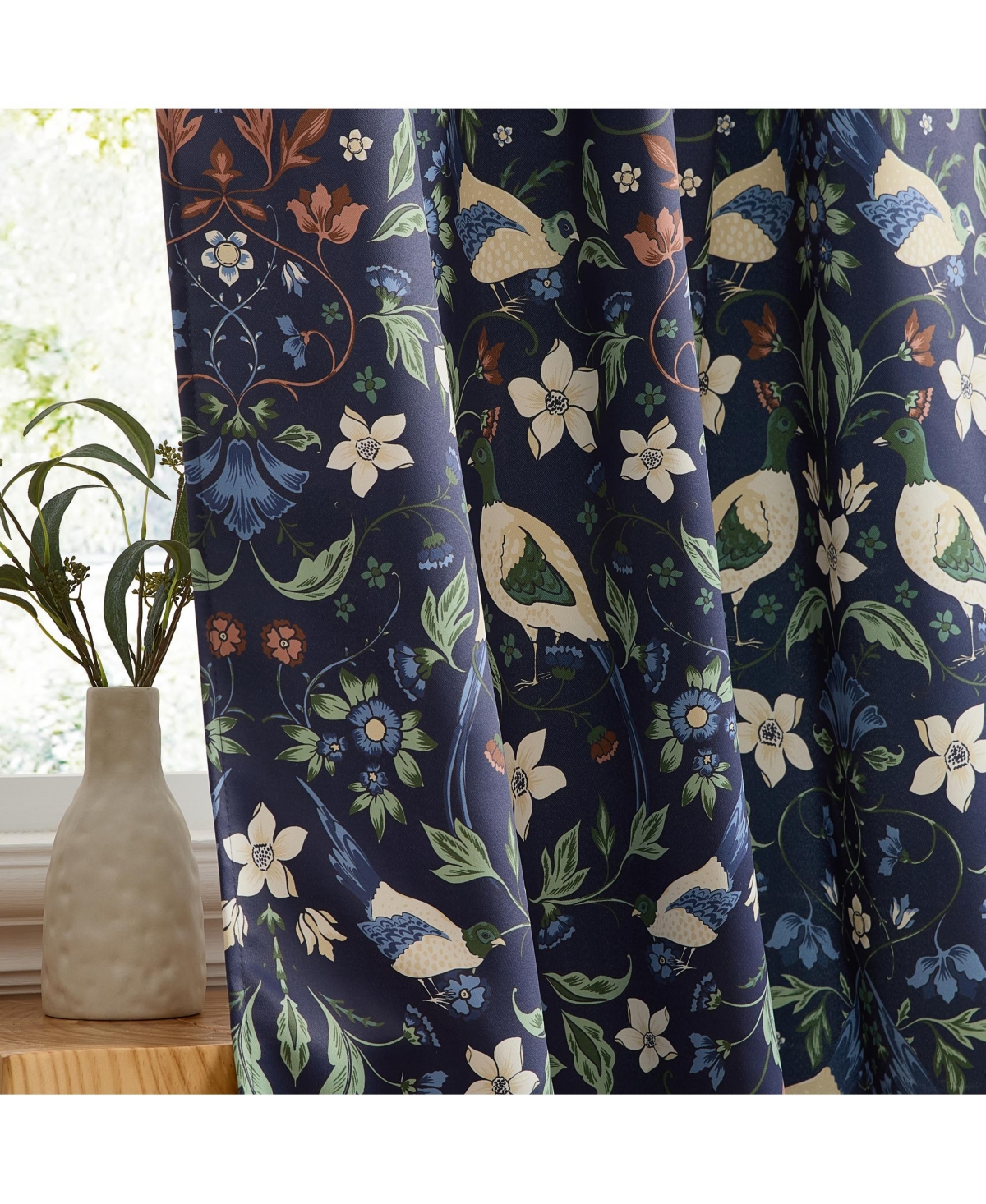 Hlc.me Florence Floral & Birds Patterned Window Back Tab Rod Pocket Curtains Bedroom - Light Blocking Darkening Window Panels, Set of 2