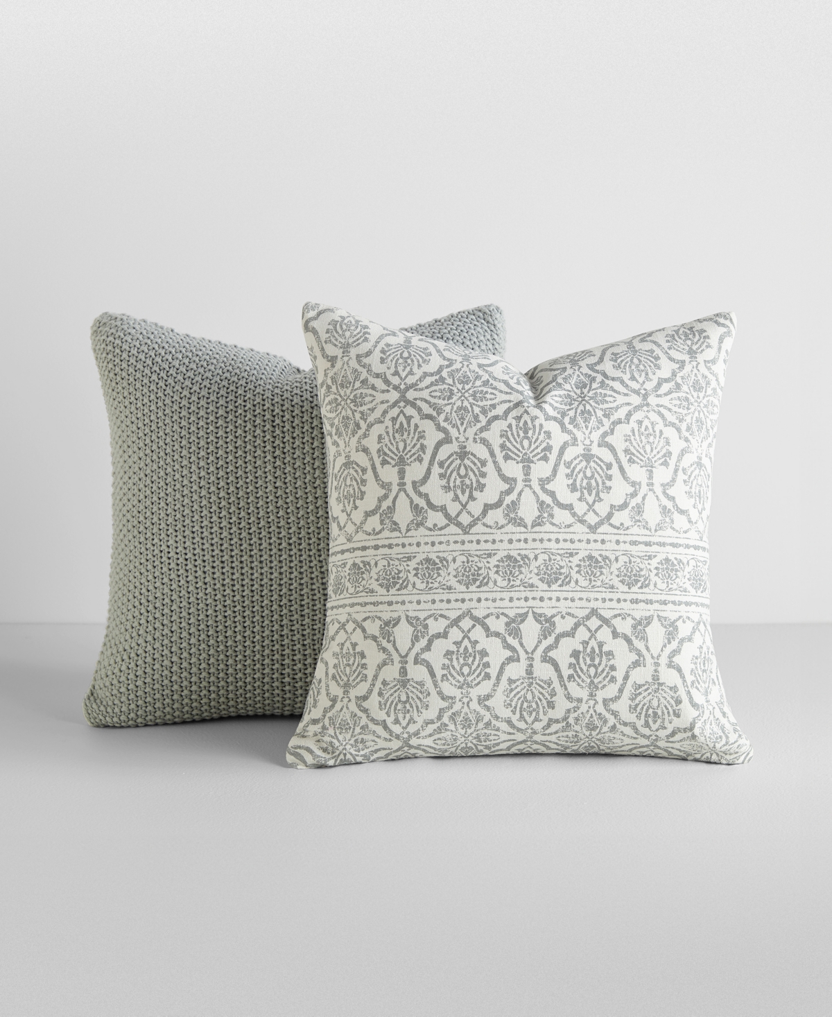 Ienjoy Home Seed Stitch Knit 2-pack Decor Pillows, 20" X 20" In Green