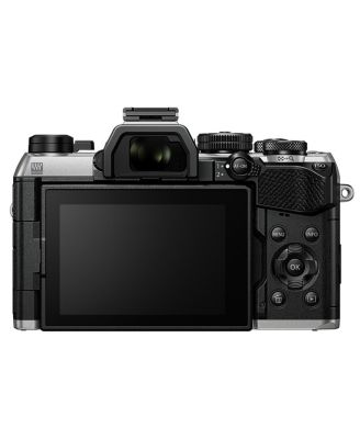 OM-5 Mark II Mirrorless Camera, Silver with M.Zuiko Digital ED 12-45mm f/4 PRO Lens