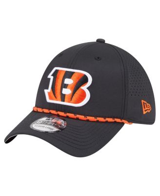 New Era - Men's Black Cincinnati Bengals Perforated 39THIRTY Flex Hat