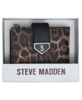 Steve Madden