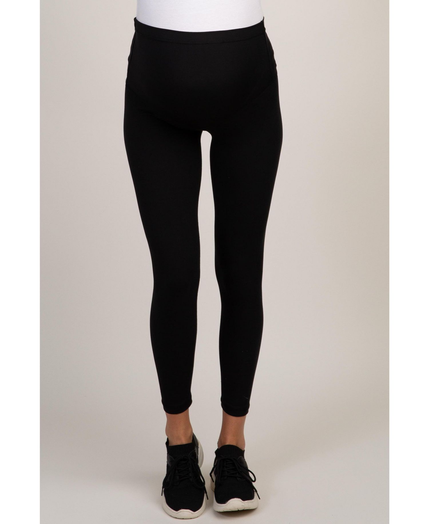 Women's Black Solid Basic Leggings