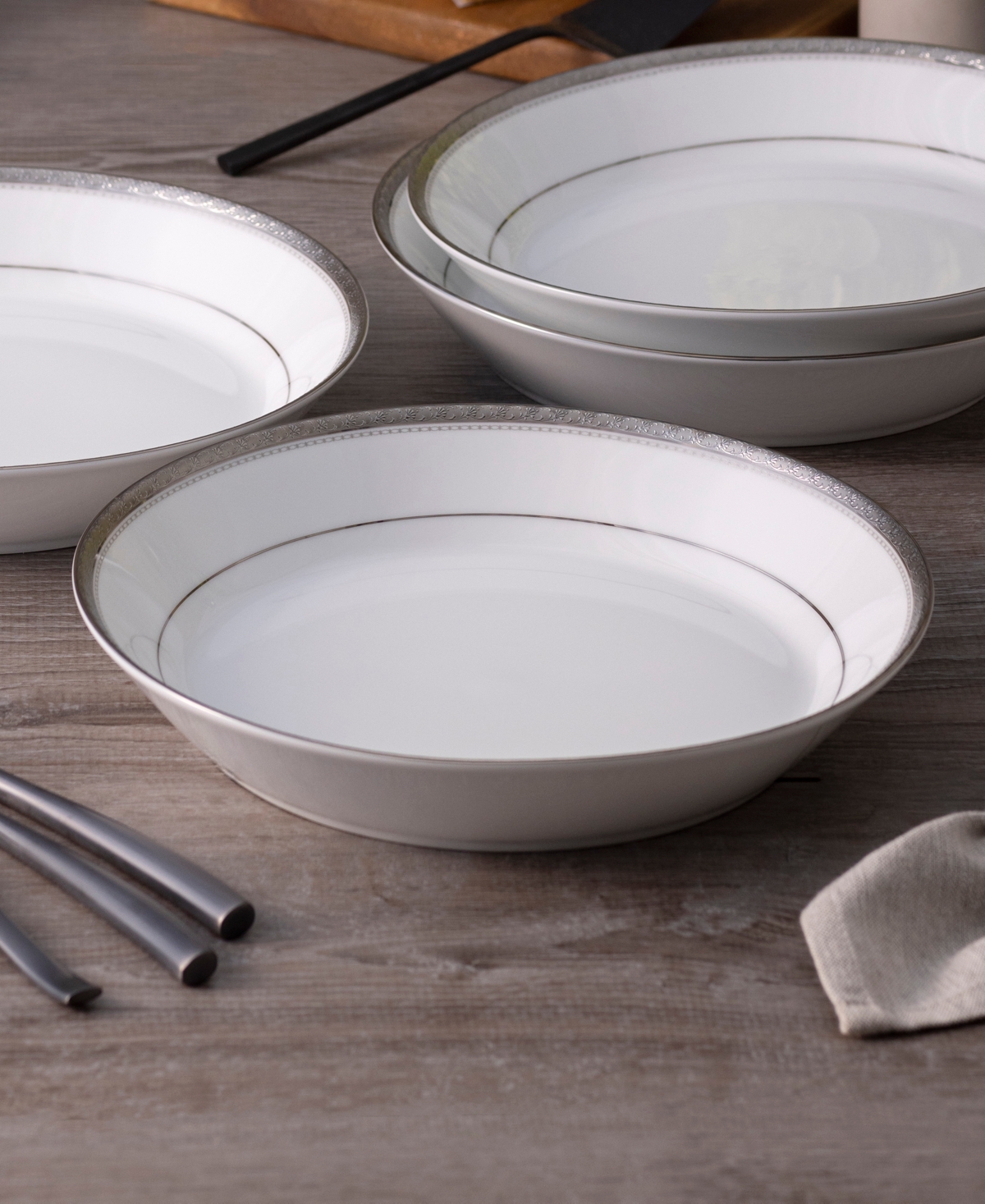 Noritake Charlotta Platinum 4-Pc. Coupe Dinner Bowl Set, Service for 4