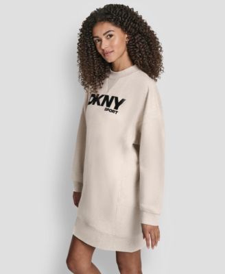 Women's V-Inset Pull-On Sneaker Dress