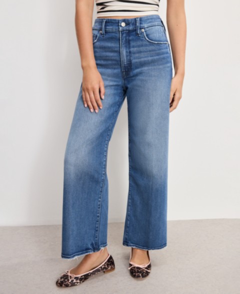 Женские джинсы Good American Women's Good Waist Palazzo Cropped Jeans, Regular & Plus Size