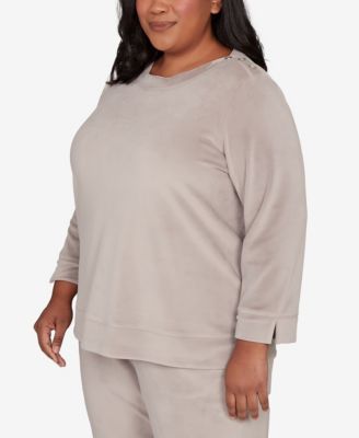 Plus Size Calm Luxe Shoulder Button Top