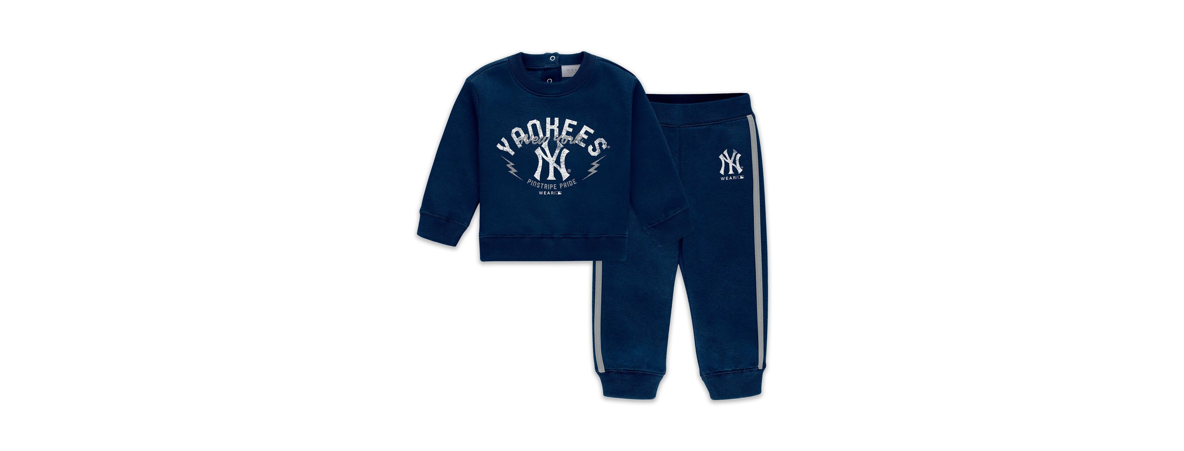 Wear by Erin Andrews Newborn 2-Piece Navy New York Yankees Fleece Crewneck and Pants Set