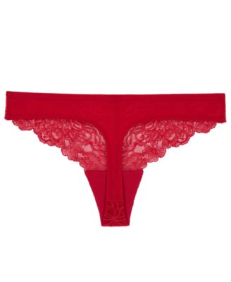Women's Luxe Lace Thong Underwear G2426