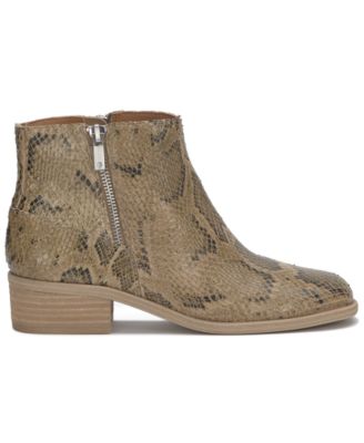 Women's Baelee Round Toe Ankle Bootie