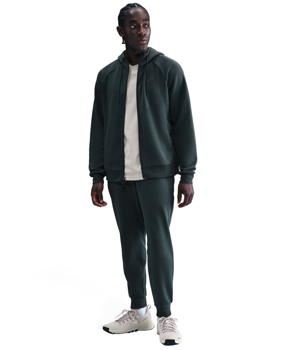 Nike Men's Primary Dri-fit Uv Versatile Joggers In Green