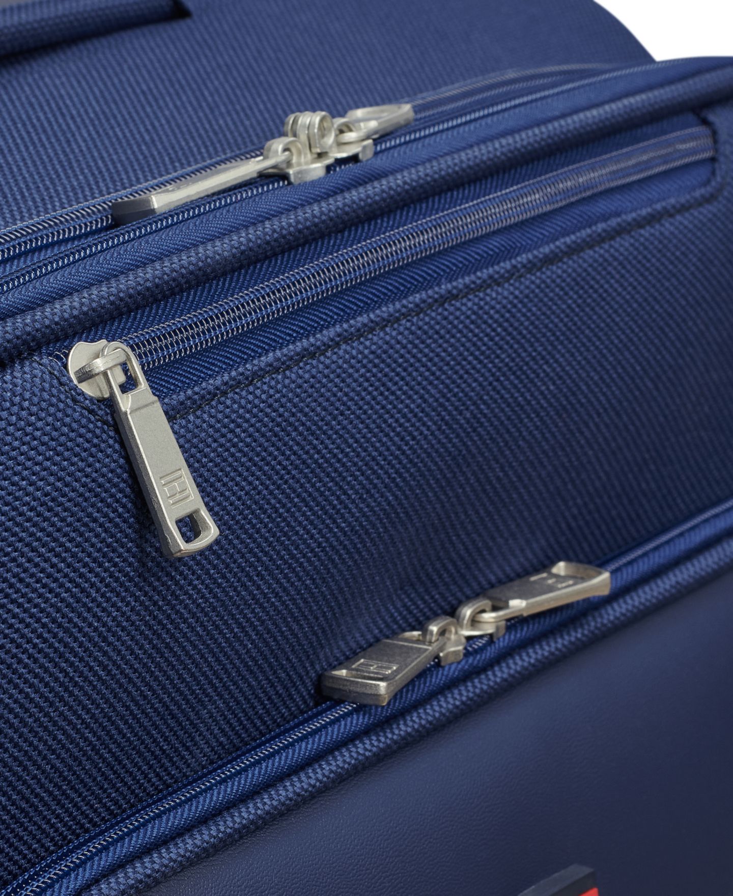 Чемодан Tommy Hilfiger Collingwood 21" Luggage, цвет: Тёмно-синий — фото 10